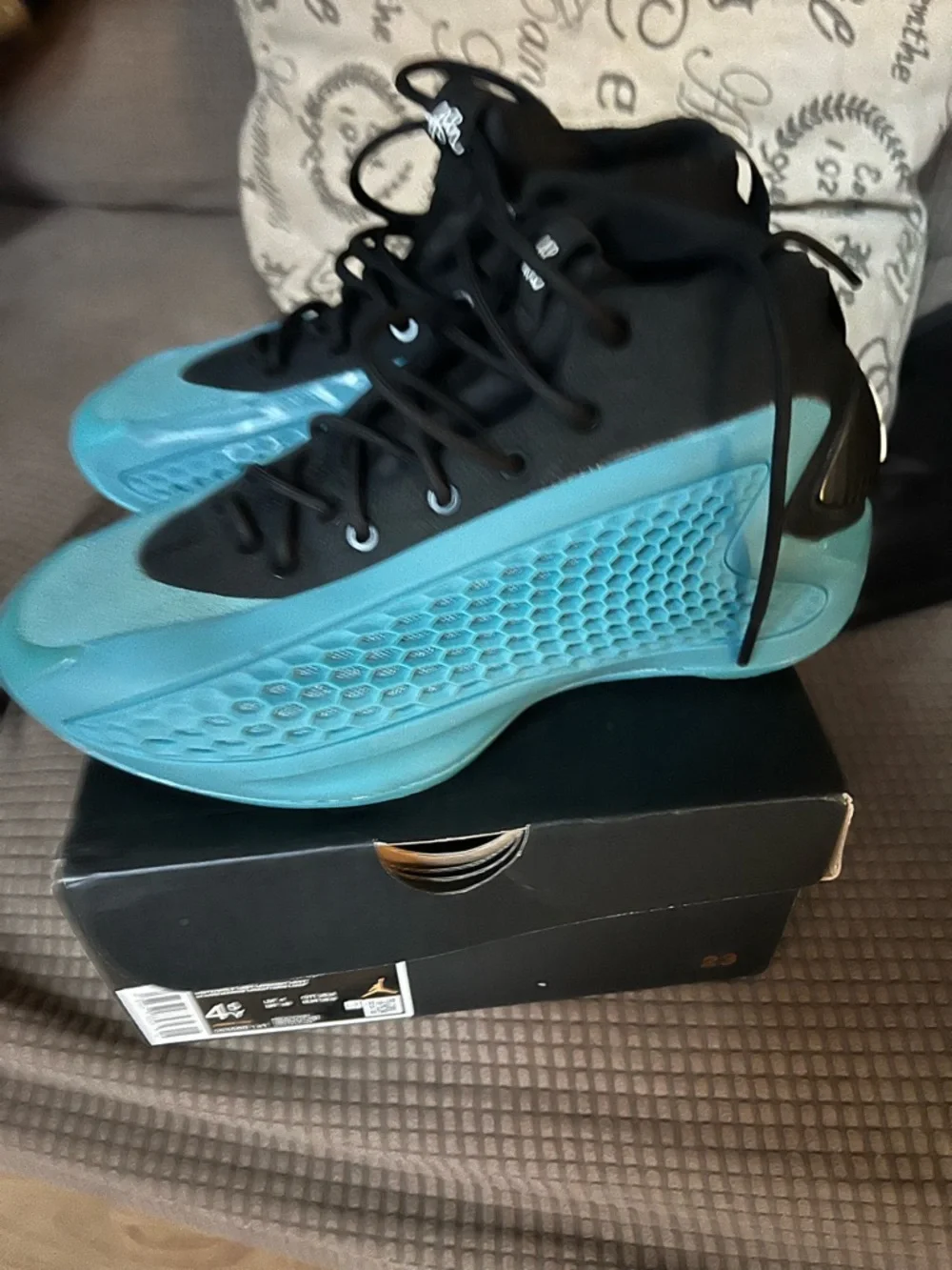 “Adidas AE 1 New Wave GS Size 5 – Anthony Edwards - Picture 3 of 3